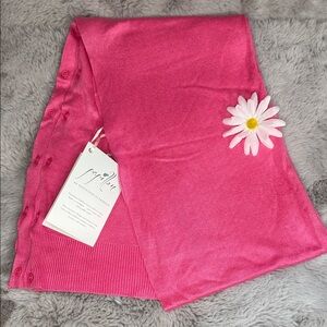 Papillon Blanc Hot Pink Knit Wrap with Button Detail